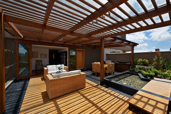 Timber Decking Sydney from Awesome Home Renovations